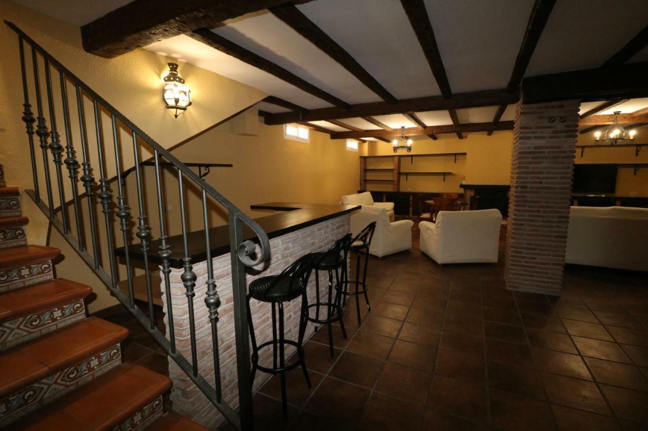Villa De Lujo En 托雷莫利诺斯 外观 照片