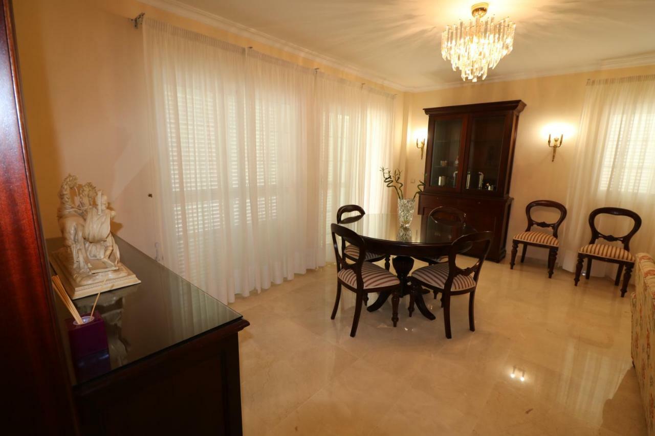 Villa De Lujo En 托雷莫利诺斯 外观 照片